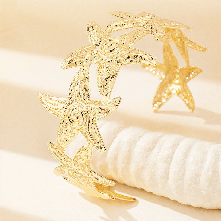 Ladies bracelet with intricate starfish design Nin Boutique