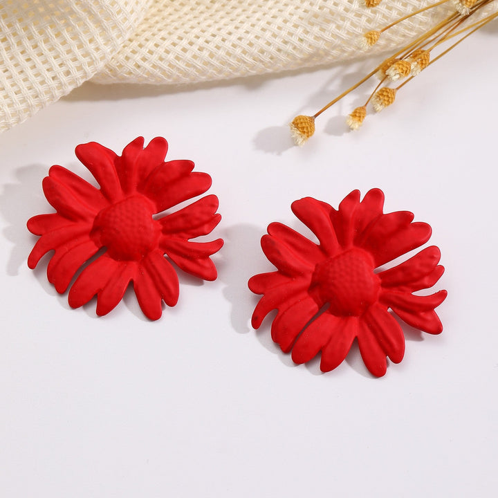 Women’s earrings in floral design Nin Boutique