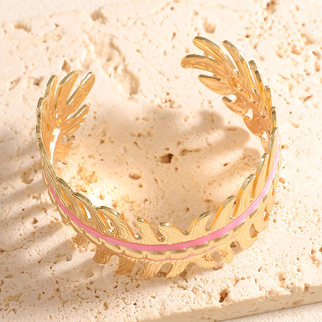 Women Open Bangle in Elegant Leaf Design Nin Boutique