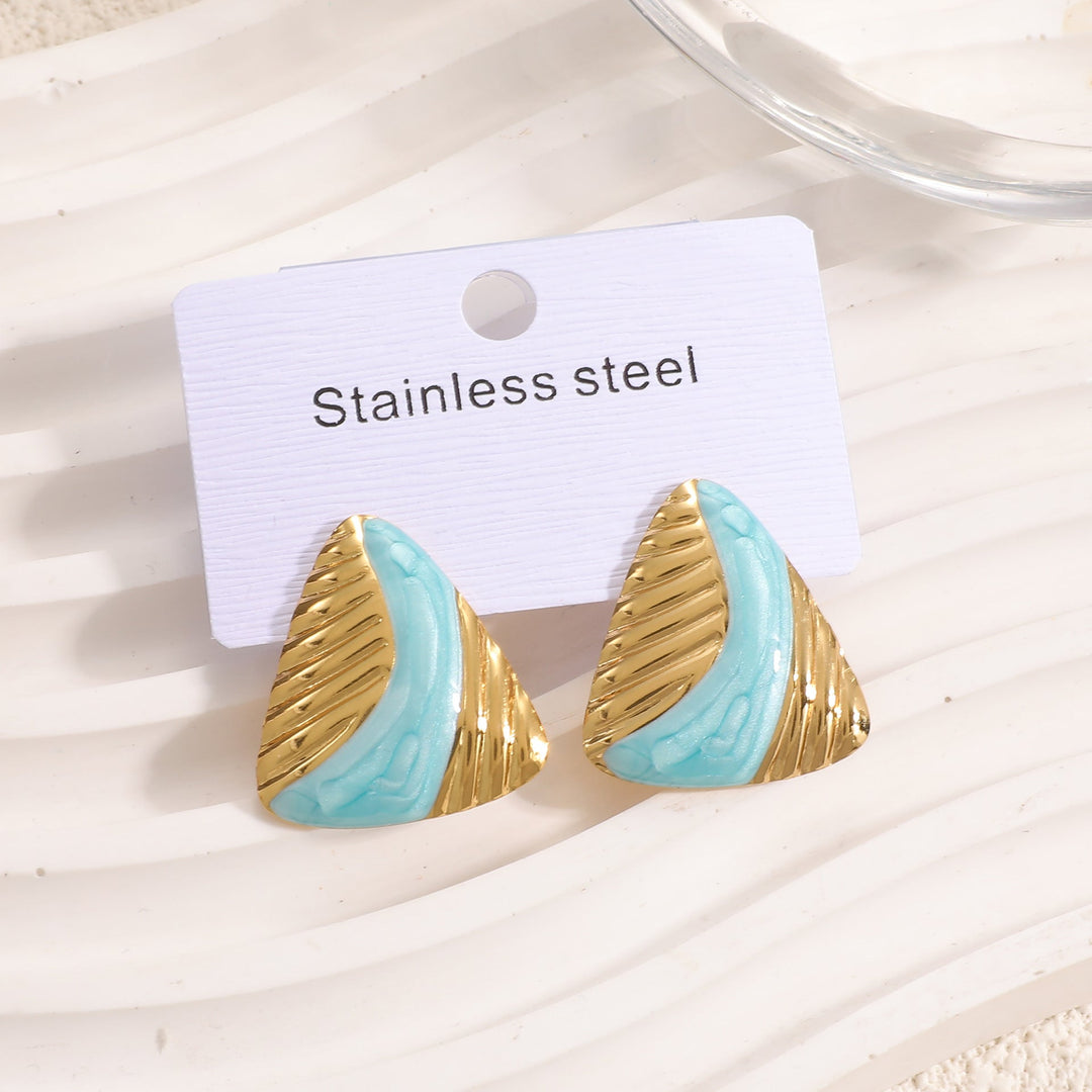 Women's earrings in modern geometric design Nin Boutique
