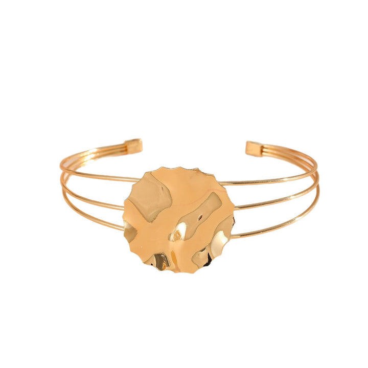 Women's bangle with elaborate bow design Nin Boutique