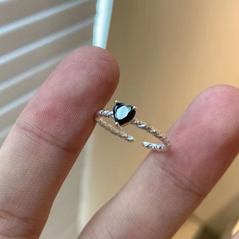 Women's Open Ring with Artistic Twist Design and Sparkling Heart Stone Nin Boutique