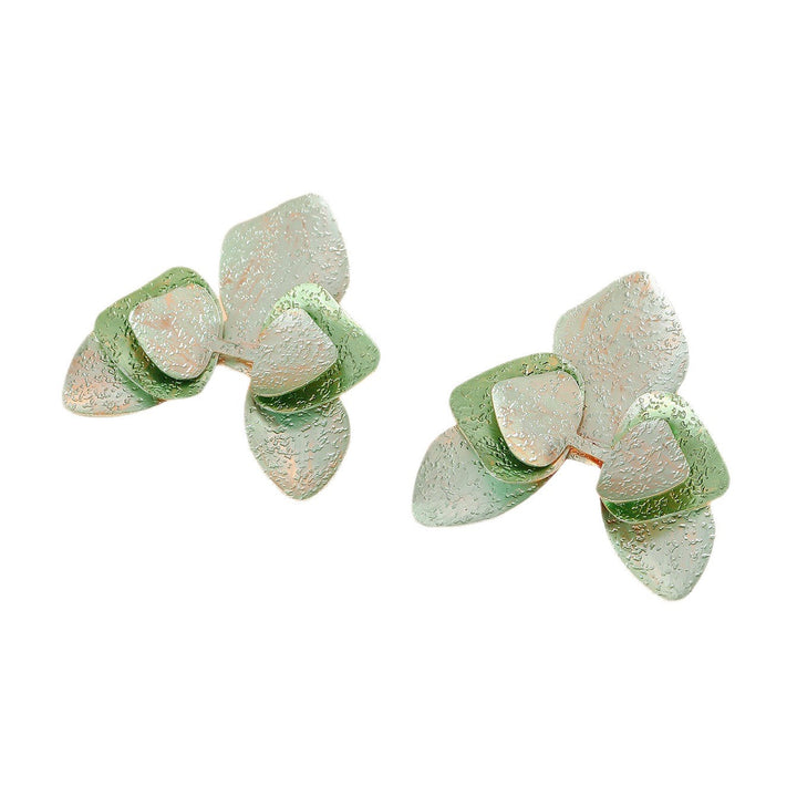 Ladies Earrings in Elegant Floral Design Nin Boutique