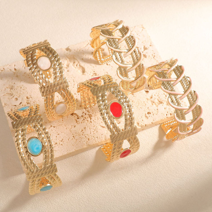 Women Open Bangle with Artistic Braided Pattern Nin Boutique