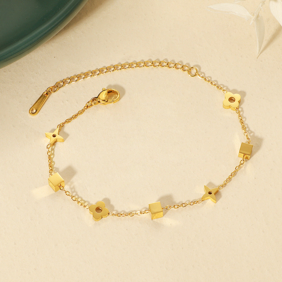 Ladies fashionable ankle bracelet with geometric pendants Nin Boutique