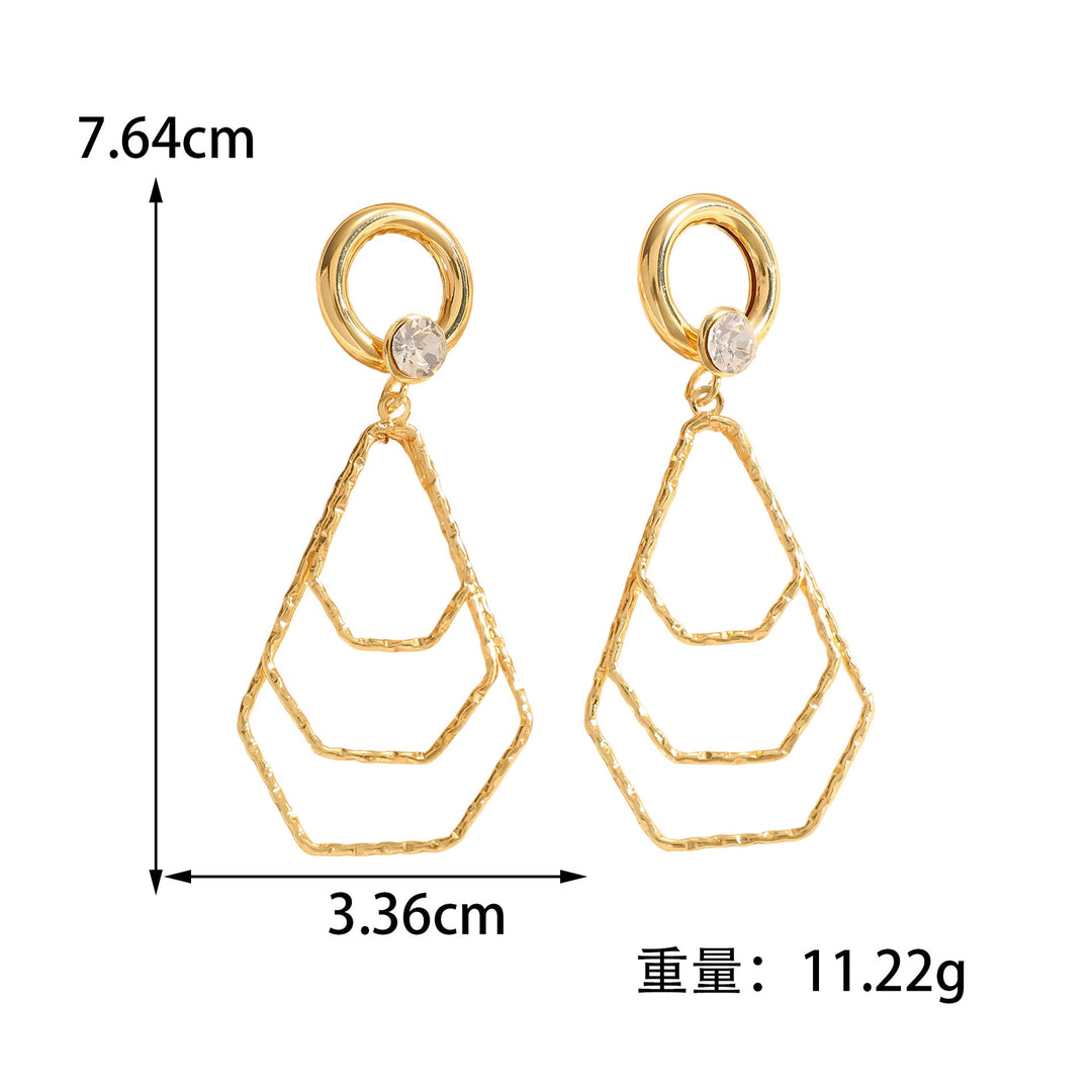Ladies earrings with modern, geometric design Nin Boutique