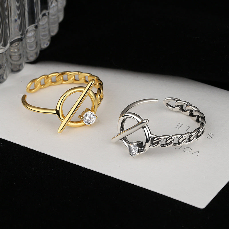 Ladies ring with modern chain design and sparkling zirconia Nin Boutique