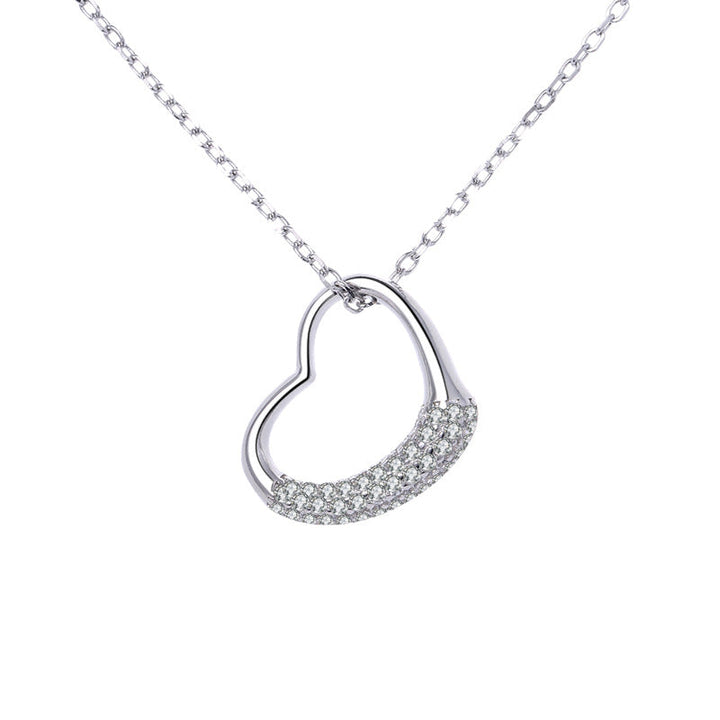 Women’s necklace with sparkling heart pendant and high-quality craftsmanship Nin Boutique