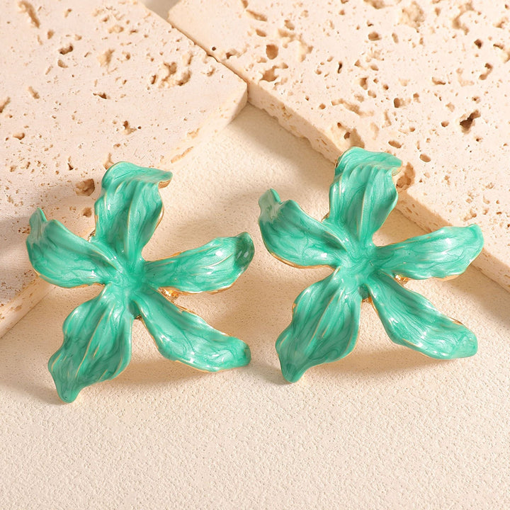 Women's earrings with artistic floral design Nin Boutique