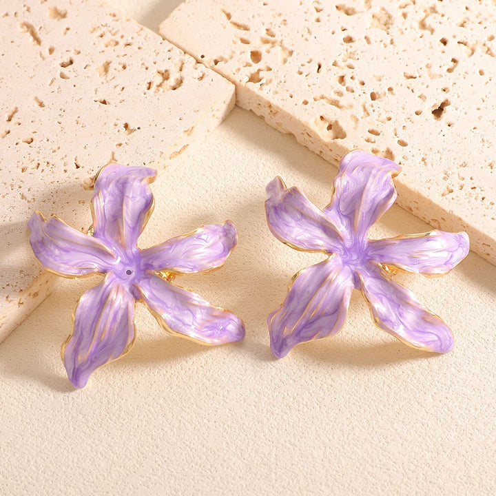 Women's earrings with artistic floral design Nin Boutique