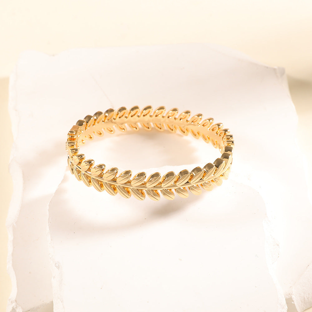Women Open Bangle with Artistic Leaf Design Nin Boutique