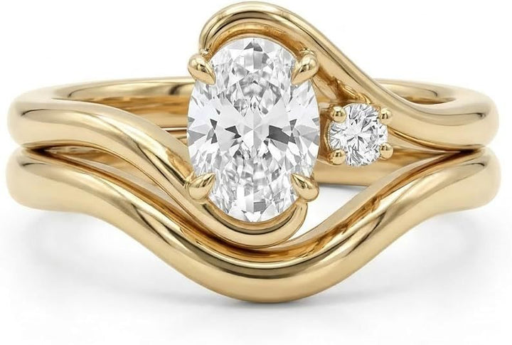 Ladies engagement ring with elegantly curved design and sparkling zirconia Nin Boutique