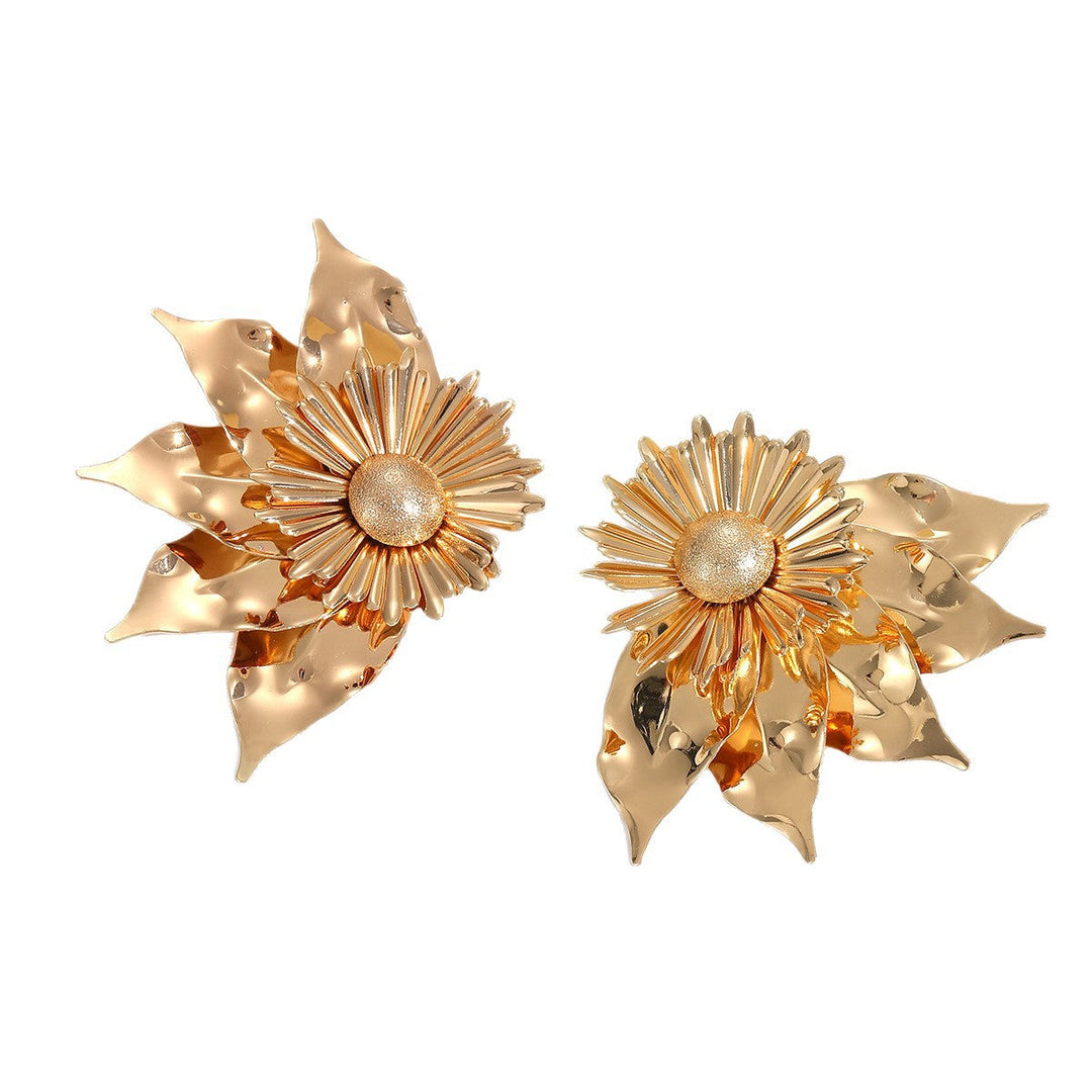 Women's earrings in artistic sunflower design Nin Boutique
