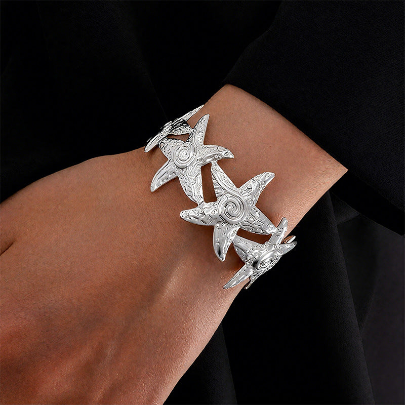 Ladies' bracelet in elegant starfish design Nin Boutique