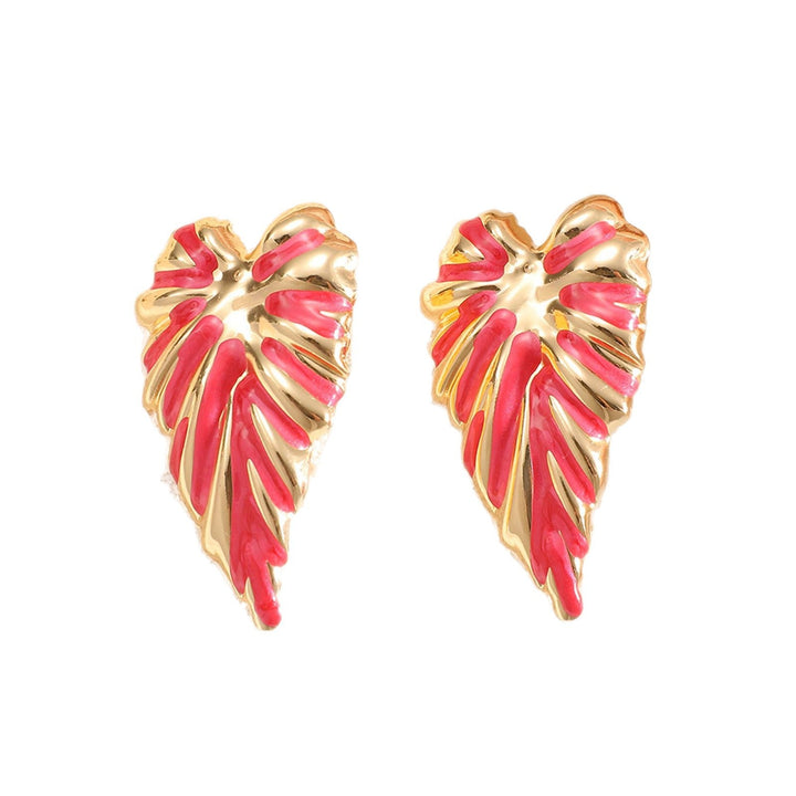 Women's earrings in modern leaf design Nin Boutique