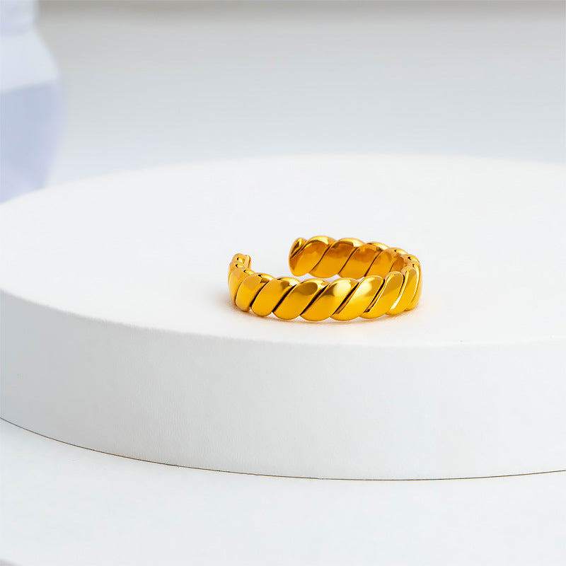 Women's open braided ring Nin Boutique