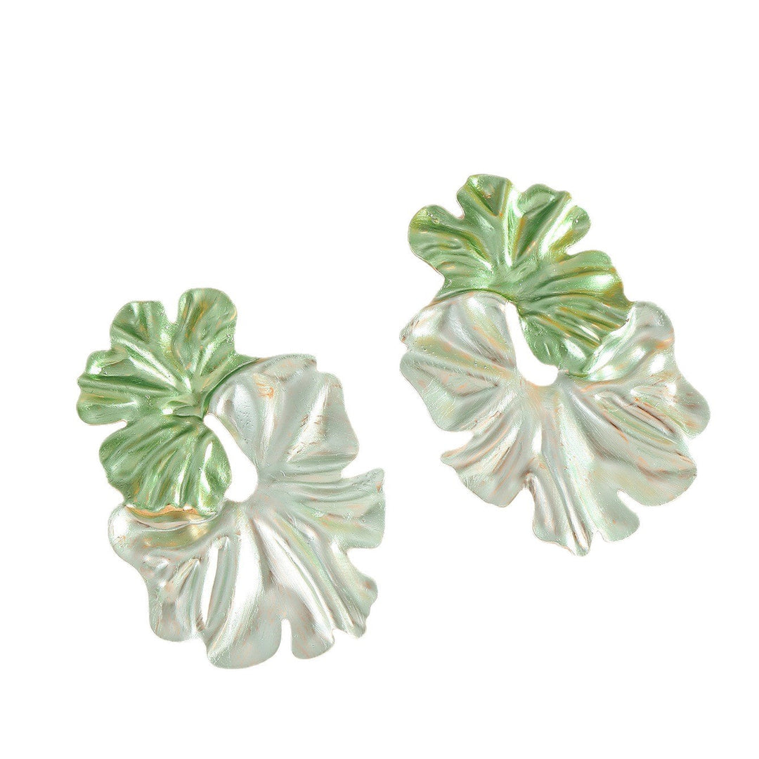 Women's earrings in floral-aesthetic design Nin Boutique