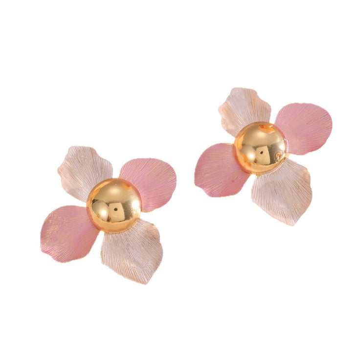 Women's earrings with artistic floral design Nin Boutique