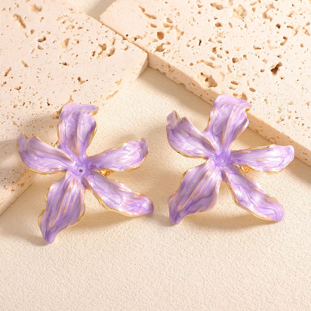 Women's earrings with artistic floral design Nin Boutique