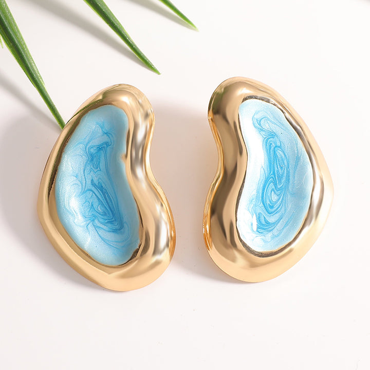 Women's earrings in artistic, organic design Nin Boutique