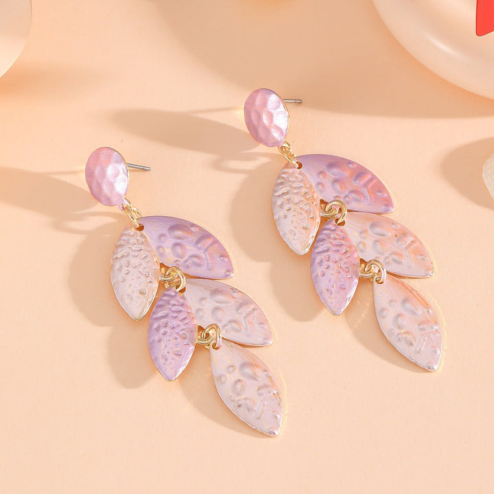 Ladies' earrings in floral design made of high-quality metal Nin Boutique