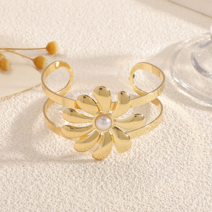 Women Open Bracelet with Artistic Flower Design Nin Boutique
