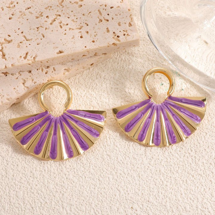 Ladies earrings in elegant fan design Nin Boutique
