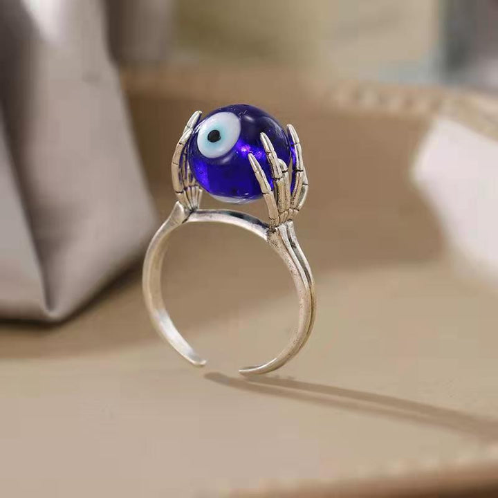 Women's Ring with Creative Hand Design Nin Boutique