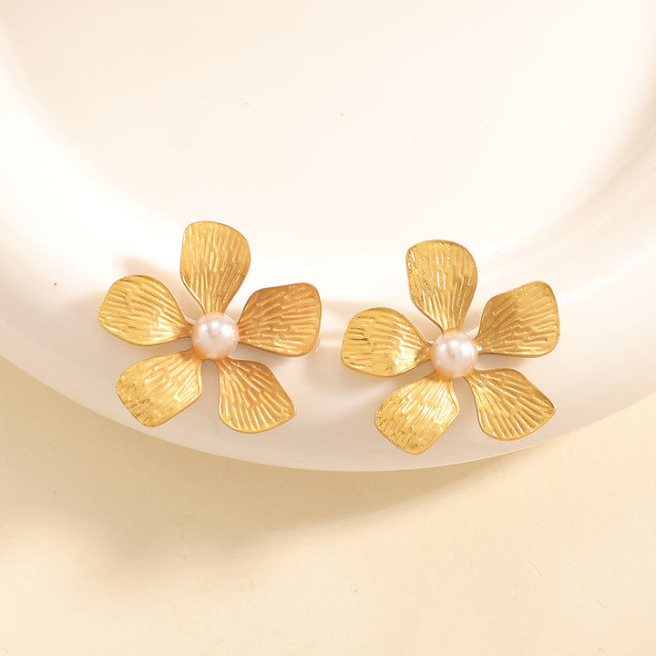 Women's earrings in elegant orchid design Nin Boutique