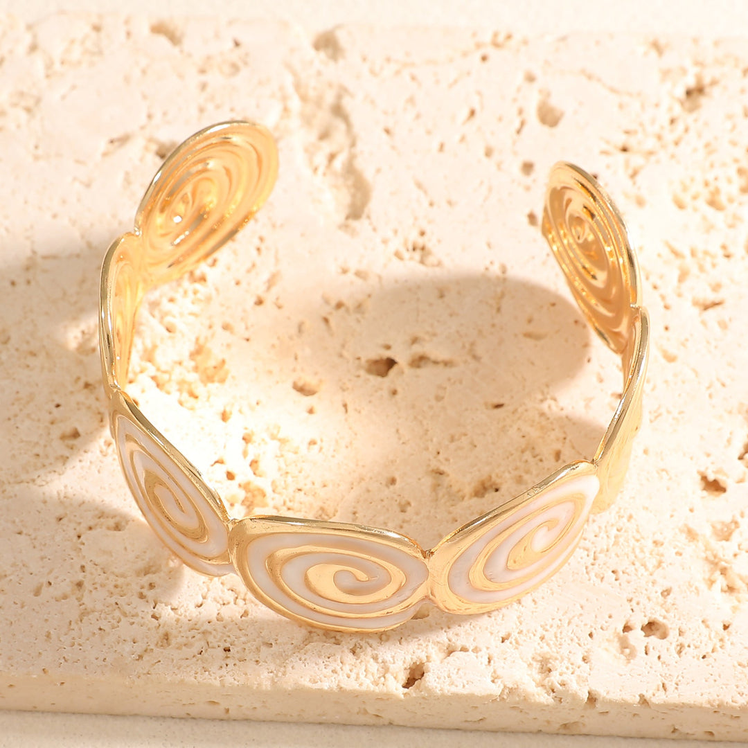 Women's cuff bracelet with elegant spiral design Nin Boutique