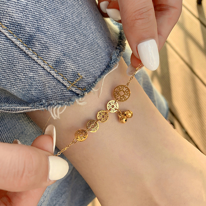 Women's ankle bracelet with elegant charms Nin Boutique