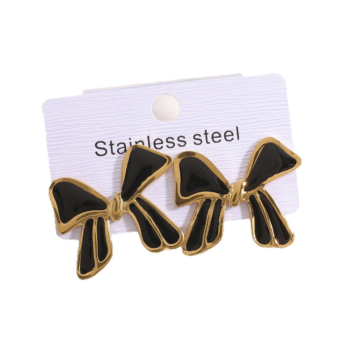 Ladies earrings in elegant cloverleaf design Nin Boutique