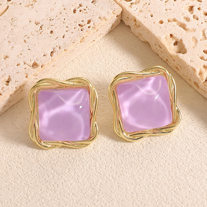 Women's stud earrings with intricate heart design Nin Boutique