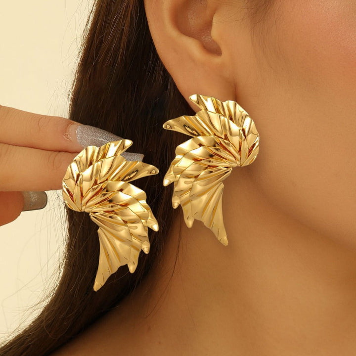 Women's earrings in a luxurious, spiral design Nin Boutique