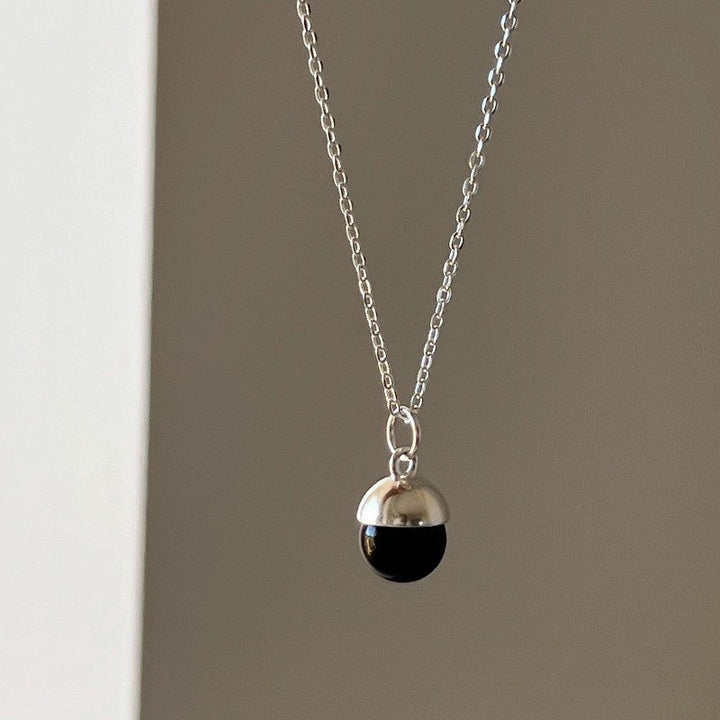 Women’s necklace with timeless pendant made of high-quality stainless steel Nin Boutique
