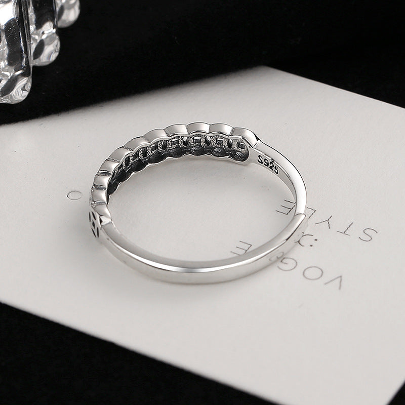 Women Open Ring with Attractive Chain Design Nin Boutique
