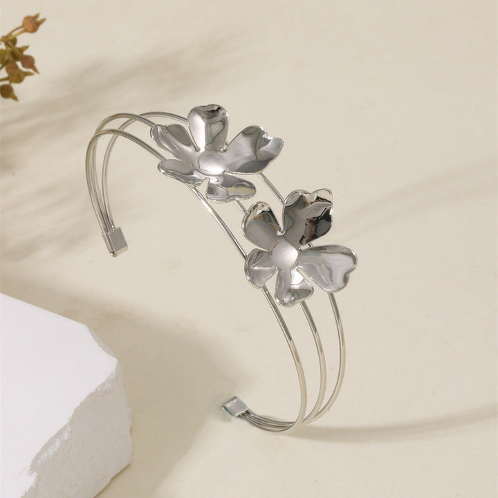 Women Open Bangle with Artistic Floral Motif Nin Boutique