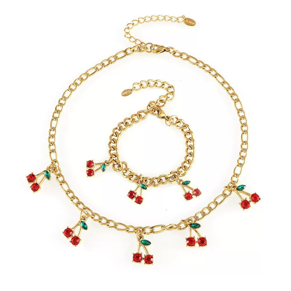 Women's ankle bracelet with sparkling cherry charms and robust link chain Nin Boutique