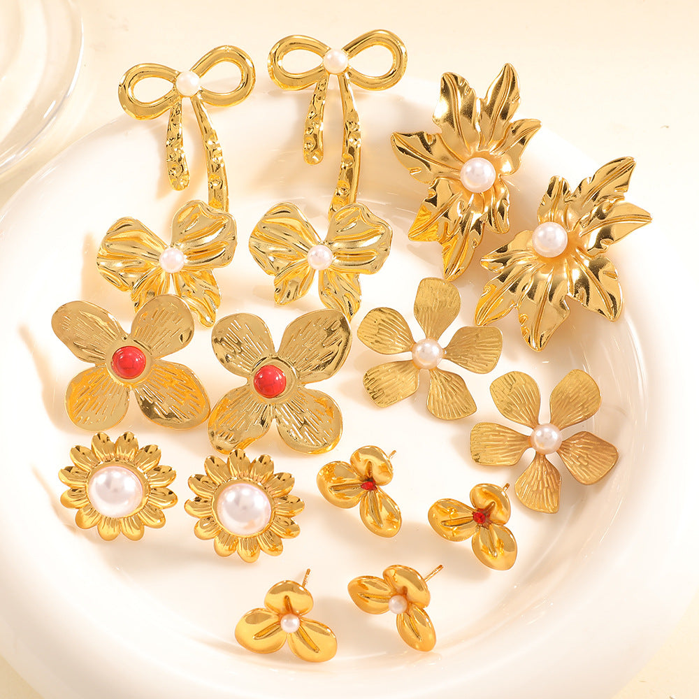 Women's earrings in elegant orchid design Nin Boutique