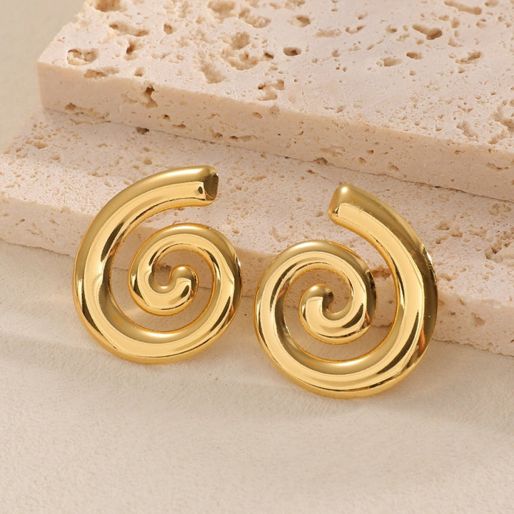 Ladies earrings with modern spiral pattern Nin Boutique