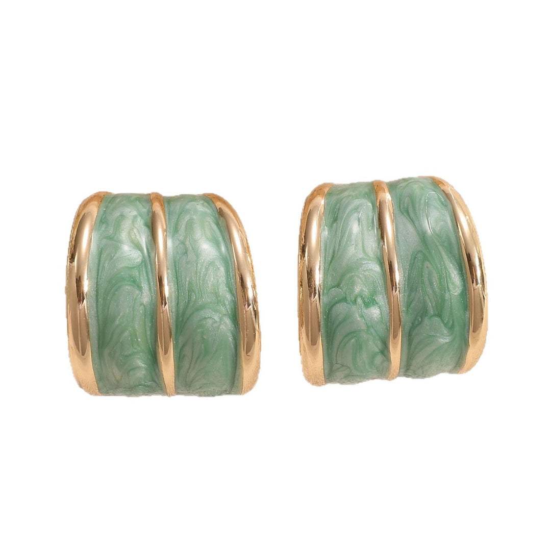 Women’s earrings in modern, textured design Nin Boutique