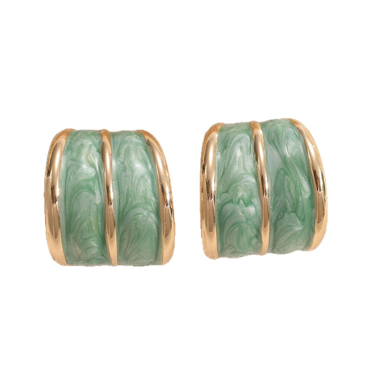 Women’s earrings in modern, textured design Nin Boutique