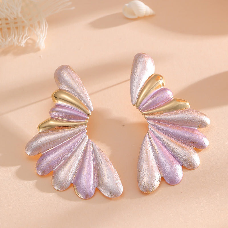 Women's earrings in nautical shell design Nin Boutique