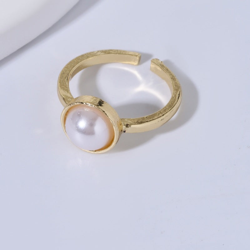 Women's adjustable bezel-set pearl statement ring Nin Boutique