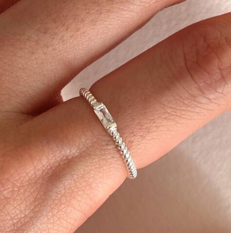 Women's Open Ring with Sparkling Crystal Nin Boutique