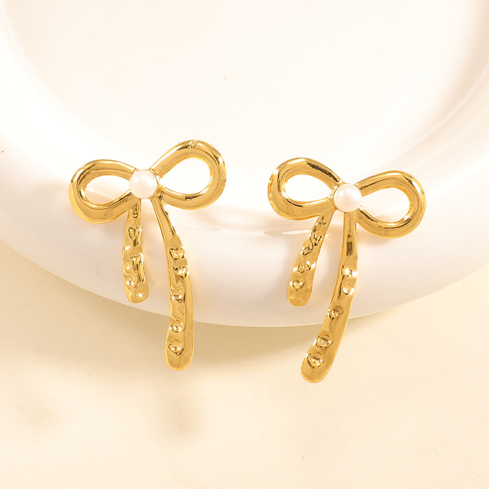 Women's earrings in elegant orchid design Nin Boutique