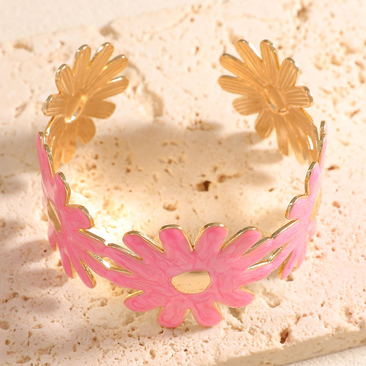 Women's Bangle with Floral Flower Pattern Nin Boutique