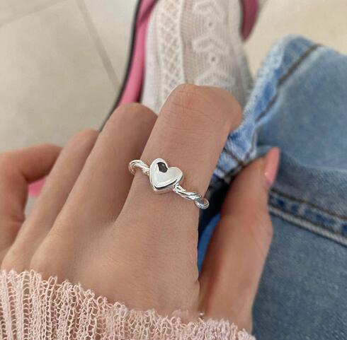 Women's Open Ring with Curved Heart Design Nin Boutique