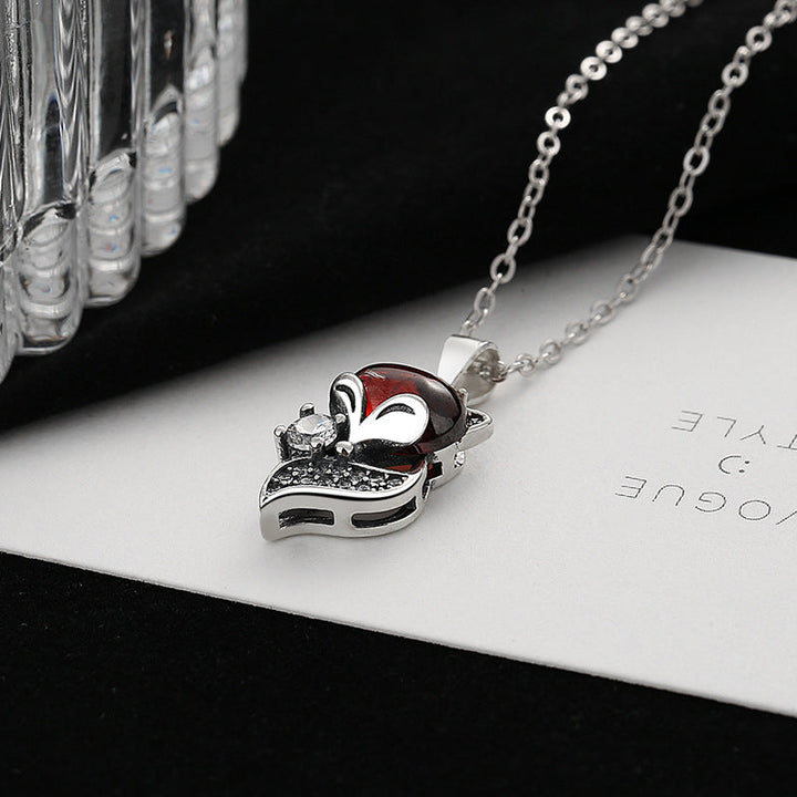Women's pendant necklace with intricate fox design Nin Boutique