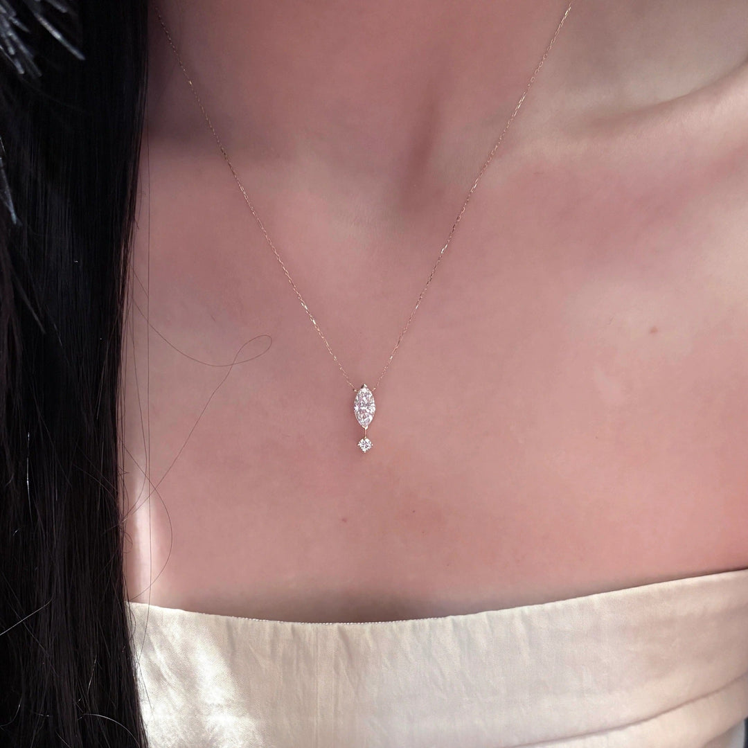 Women's necklace with elegant drop pendant and sparkling crystals Nin Boutique